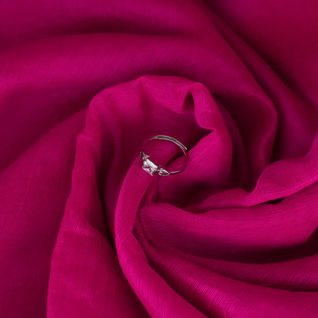 White Silver Ring with Quartz