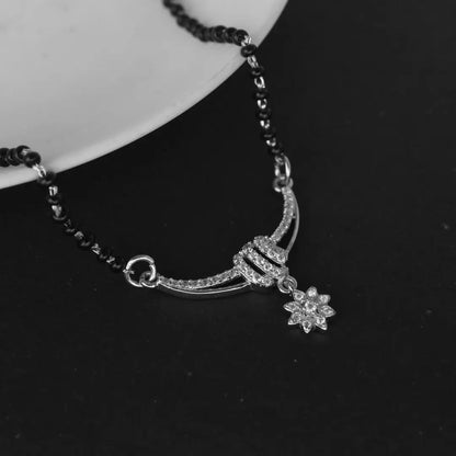 Moonflower Mangalsutra