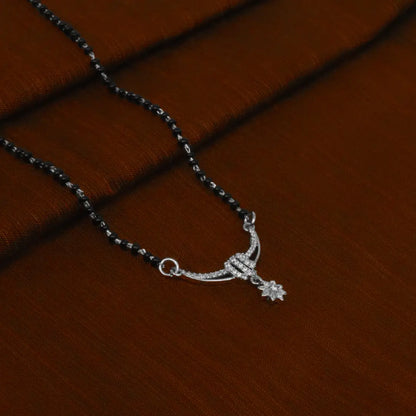 Moonflower Mangalsutra