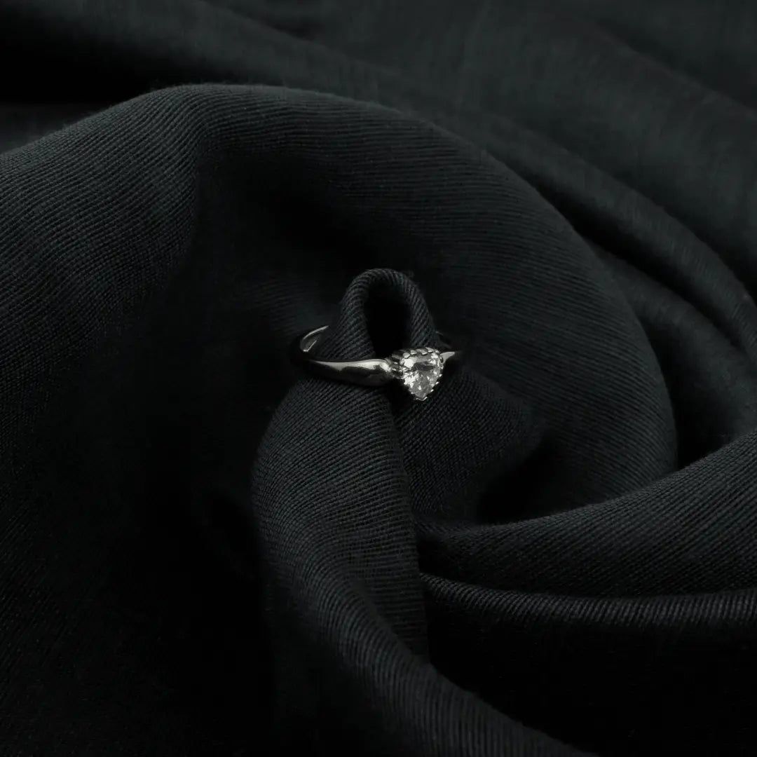 Sparkling Heart Ring
